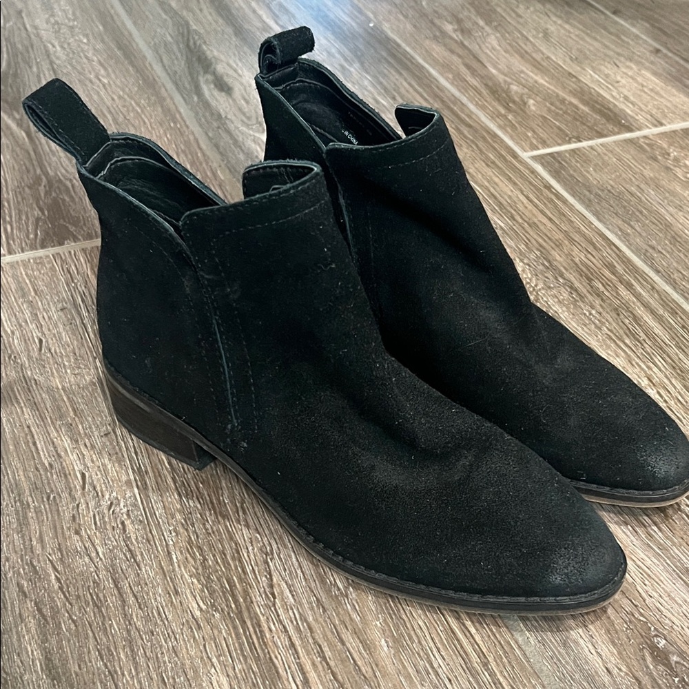 Black Suede  Dolce Vita Ankle Boots
